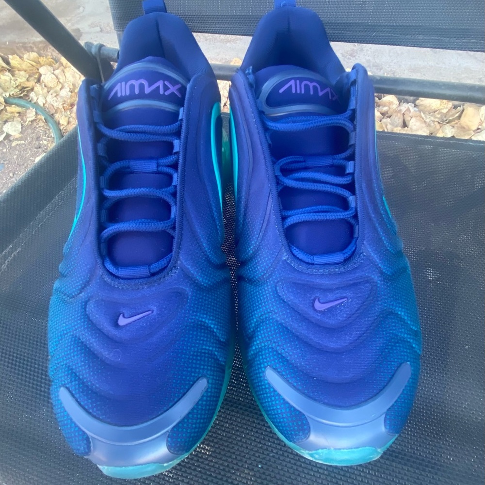 Nike Air Max 720 Nightsade- Size 11 mens